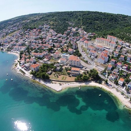 Apartments The View - Close To The Beach & Parking Trogir Extérieur photo